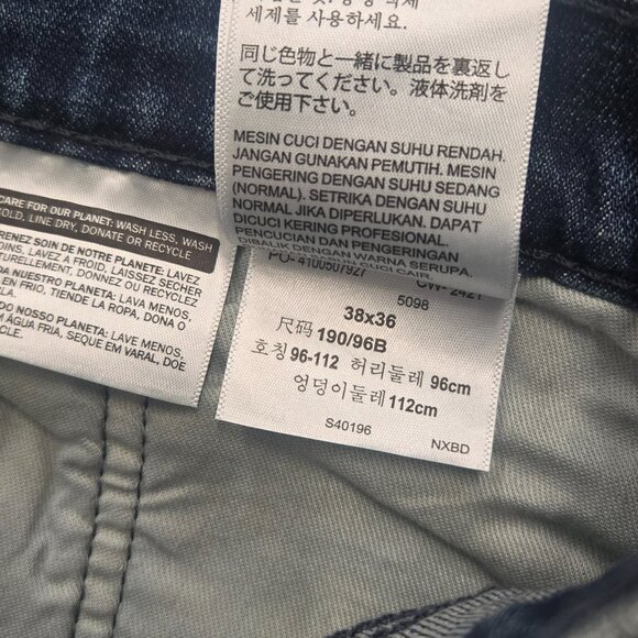 Levi’s 541 Athletic Taper Men’s Jeans Size 38x36 – Classic Denim – NWT - Picture 15 of 16